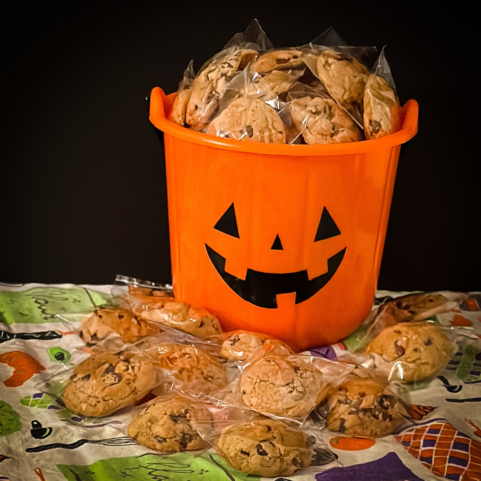Halloween special 3 dozen minis one eyed cookie lab